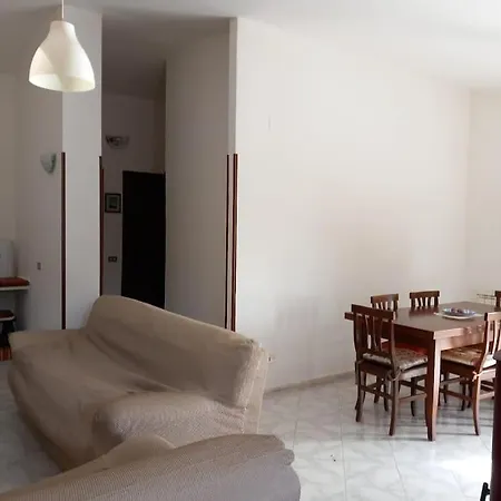 La Terrazza Di Valeria Apartment